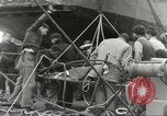 Immagine di Noi feriti evacuati da Attu Aleutian Islands Alaska USA, 1943, secondo 30 filmato di repertorio 65675058418