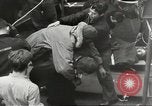 Immagine di Noi feriti evacuati da Attu Aleutian Islands Alaska USA, 1943, secondo 36 filmato di repertorio 65675058418
