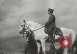 Image L'empereur Hirohito sur un cheval blanc théâtre du Pacifique, 1944, de la seconde 52 séquences d'archives historiques vidéo 65675058419