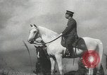 Image L'empereur Hirohito sur un cheval blanc théâtre du Pacifique, 1944, de la seconde 53 séquences d'archives historiques vidéo 65675058419