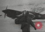 Image Curtiss P-40 américain dans l'avion dans la neige Aleutians Aleutian Islands Alaska USA, 1944, de la seconde 21 séquences d'archives historiques vidéo 65675058422