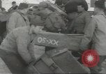 Image Curtiss P-40 américain dans l'avion dans la neige Aleutians Aleutian Islands Alaska USA, 1944, de la seconde 31 séquences d'archives historiques vidéo 65675058422