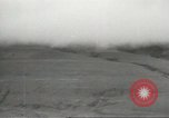 Image Curtiss P-40 américain dans l'avion dans la neige Aleutians Aleutian Islands Alaska USA, 1944, de la seconde 49 séquences d'archives historiques vidéo 65675058422