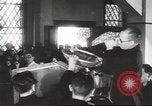 Immagine di Scene di strada in Giappone durante la seconda guerra mondiale Giappone, 1944, secondo 33 filmato di repertorio 65675058425
