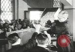 Immagine di Scene di strada in Giappone durante la seconda guerra mondiale Giappone, 1944, secondo 35 filmato di repertorio 65675058425