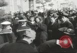 Immagine di Scene di strada in Giappone durante la seconda guerra mondiale Giappone, 1944, secondo 59 filmato di repertorio 65675058425