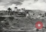 Standbild chinesische Arbeitskräfte China, 1943, aus Sekunde 22 historischem Filmmaterial Videoclip 65675058427