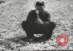 Standbild chinesische Arbeitskräfte China, 1943, aus Sekunde 40 historischem Filmmaterial Videoclip 65675058427