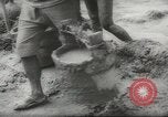 Standbild chinesische Arbeitskräfte China, 1943, aus Sekunde 44 historischem Filmmaterial Videoclip 65675058427