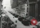 Standbild British Anti Aircraft Männer New York United States USA, 1943, aus Sekunde 16 historischem Filmmaterial Videoclip 65675058428