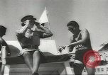 Standbild Mary Churchill United States USA, 1943, aus Sekunde 42 historischem Filmmaterial Videoclip 65675058429