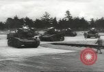 Standbild militärische Ausrüstung United States USA, 1943, aus Sekunde 29 historischem Filmmaterial Videoclip 65675058430