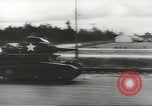 Standbild militärische Ausrüstung United States USA, 1943, aus Sekunde 31 historischem Filmmaterial Videoclip 65675058430