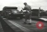 Standbild militärische Ausrüstung United States USA, 1943, aus Sekunde 62 historischem Filmmaterial Videoclip 65675058430