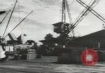 Immagine di Stati Uniti B 24 bombardieri Nuova Guinea, 1943, secondo 8 filmato di repertorio 65675058431