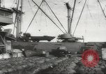 Immagine di Stati Uniti B 24 bombardieri Nuova Guinea, 1943, secondo 10 filmato di repertorio 65675058431