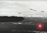 Immagine di Stati Uniti B 24 bombardieri Nuova Guinea, 1943, secondo 31 filmato di repertorio 65675058431