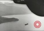 Immagine di Stati Uniti B 24 bombardieri Nuova Guinea, 1943, secondo 40 filmato di repertorio 65675058431