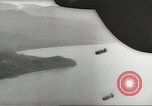 Immagine di Stati Uniti B 24 bombardieri Nuova Guinea, 1943, secondo 42 filmato di repertorio 65675058431
