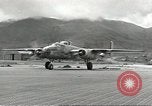 Immagine di Stati Uniti B 25 bomber Aleutian Islands Alaska USA, 1945, secondo 23 filmato di repertorio 65675058432