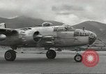 Immagine di Stati Uniti B 25 bomber Aleutian Islands Alaska USA, 1945, secondo 56 filmato di repertorio 65675058432