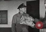Immagine di Equipaggio informato Aleutian Islands Alaska USA, 1945, secondo 5 filmato di repertorio 65675058433