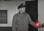 Immagine di Equipaggio informato Aleutian Islands Alaska USA, 1945, secondo 7 filmato di repertorio 65675058433