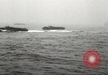 Standbild Landing Ship Tank Aleutian Islands Alaska USA, 1943, aus Sekunde 18 historischem Filmmaterial Videoclip 65675058460