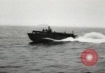 Standbild Landing Ship Tank Aleutian Islands Alaska USA, 1943, aus Sekunde 32 historischem Filmmaterial Videoclip 65675058460