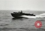 Standbild Landing Ship Tank Aleutian Islands Alaska USA, 1943, aus Sekunde 33 historischem Filmmaterial Videoclip 65675058460