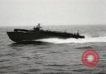 Standbild Landing Ship Tank Aleutian Islands Alaska USA, 1943, aus Sekunde 37 historischem Filmmaterial Videoclip 65675058460