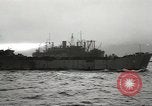 Standbild Landing Ship Tank Aleutian Islands Alaska USA, 1943, aus Sekunde 61 historischem Filmmaterial Videoclip 65675058460