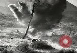 Standbild amerikanische Infanterie Pacific Theater, 1943, aus Sekunde 14 historischem Filmmaterial Videoclip 65675058464