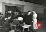 Standbild amerikanischen Rekruten Zweiten Weltkrieg United States USA, 1943, aus Sekunde 9 historischem Filmmaterial Videoclip 65675058466
