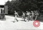 Immagine di Army Quartermaster furgoni United States USA, 1943, secondo 6 filmato di repertorio 65675058467