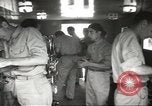 Immagine di Army Quartermaster furgoni United States USA, 1943, secondo 15 filmato di repertorio 65675058467