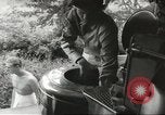 Immagine di Army Quartermaster furgoni United States USA, 1943, secondo 33 filmato di repertorio 65675058467