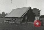 Immagine di Esercito Americano reclutare United States USA, 1941, secondo 9 filmato di repertorio 65675058469