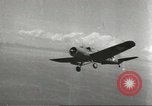 Standbild zerstörten Flugzeuge Salomonen, 1942, aus Sekunde 22 historischem Filmmaterial Videoclip 65675058471