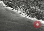 Standbild zerstörten Flugzeuge Salomonen, 1942, aus Sekunde 41 historischem Filmmaterial Videoclip 65675058471