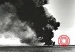 Standbild zerstörten Flugzeuge Salomonen, 1942, aus Sekunde 55 historischem Filmmaterial Videoclip 65675058471