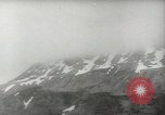 Standbild amerikanische Truppen Aleutian Islands Alaska USA, 1943, aus Sekunde 29 historischem Filmmaterial Videoclip 65675058481