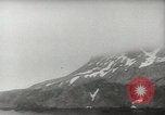 Standbild amerikanische Truppen Aleutian Islands Alaska USA, 1943, aus Sekunde 31 historischem Filmmaterial Videoclip 65675058481