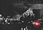 Image Déclaration d'indépendance de peinture de John Trumbull United States USA, 1916, de la seconde 4 séquences d'archives historiques vidéo 65675058508