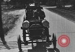 Standbild einen offenen Lkw beladen mit Schweinen Laufwerke auf den Markt in den USA United States USA, 1916, aus Sekunde 10 historischem Filmmaterial Videoclip 65675058510