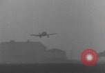 Standbild Frau Fliegerin Laura Ingalls Nonstop Rekord Tacoma Washington USA, 1935, aus Sekunde 20 historischem Filmmaterial Videoclip 65675058524