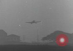Standbild Frau Fliegerin Laura Ingalls Nonstop Rekord Tacoma Washington USA, 1935, aus Sekunde 22 historischem Filmmaterial Videoclip 65675058524