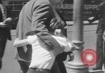 Standbild Frau Fliegerin Laura Ingalls Nonstop Rekord Tacoma Washington USA, 1935, aus Sekunde 35 historischem Filmmaterial Videoclip 65675058524