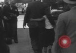 Standbild Frau Fliegerin Laura Ingalls Nonstop Rekord Tacoma Washington USA, 1935, aus Sekunde 39 historischem Filmmaterial Videoclip 65675058524