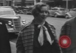Standbild Frau Fliegerin Laura Ingalls Nonstop Rekord Tacoma Washington USA, 1935, aus Sekunde 43 historischem Filmmaterial Videoclip 65675058524